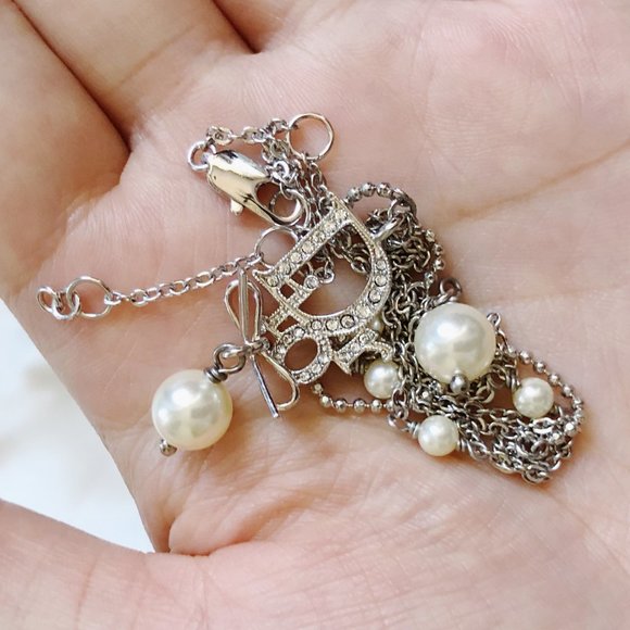 Dior Necklace - Picture 13 of 16